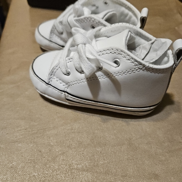 Converse First Star White Leather Infant Unisex Sneakers Size 4 US Crib with Box - Picture 5 of 14